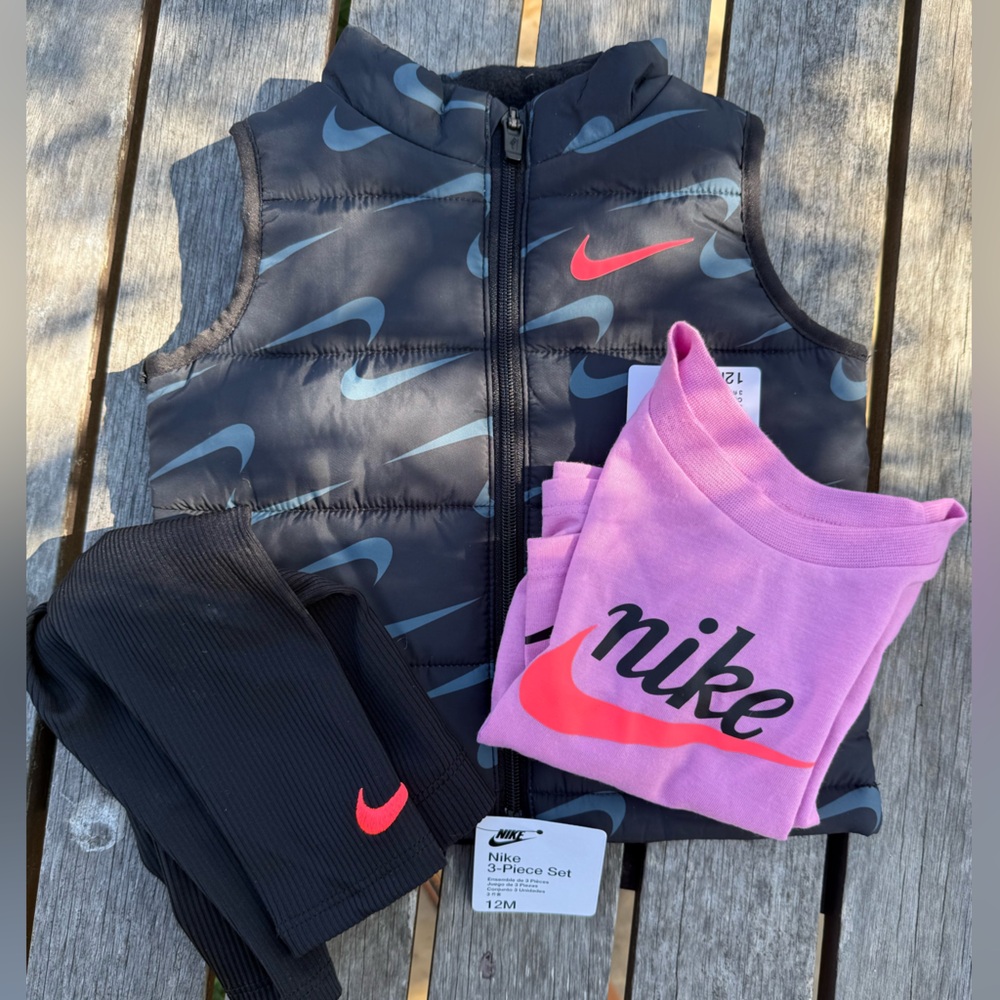 Nike Athletic Set